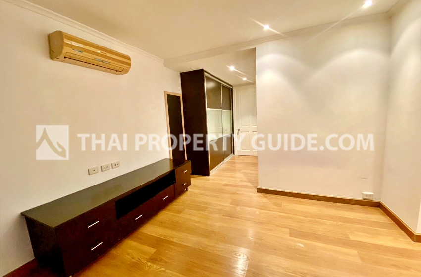Condominium in Sukhumvit 